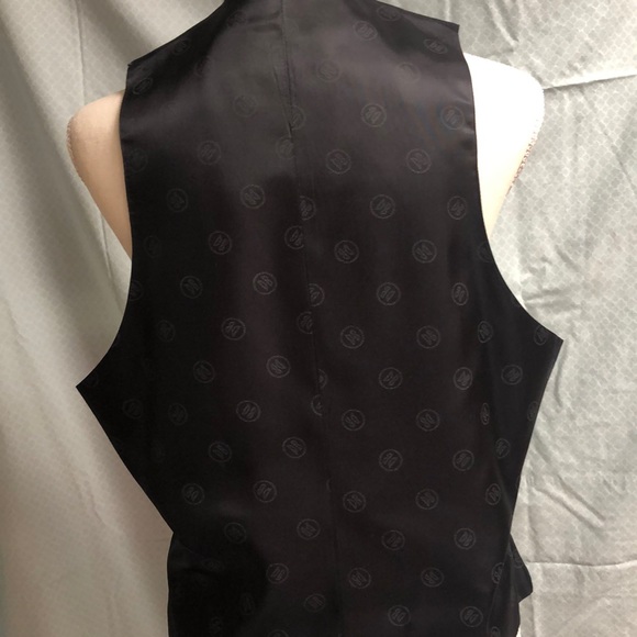 DB black 6 button vest w/satin back - Picture 4 of 4